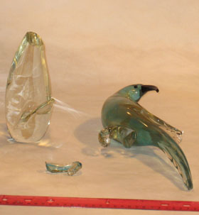 Murano art glass cockatiel green broken